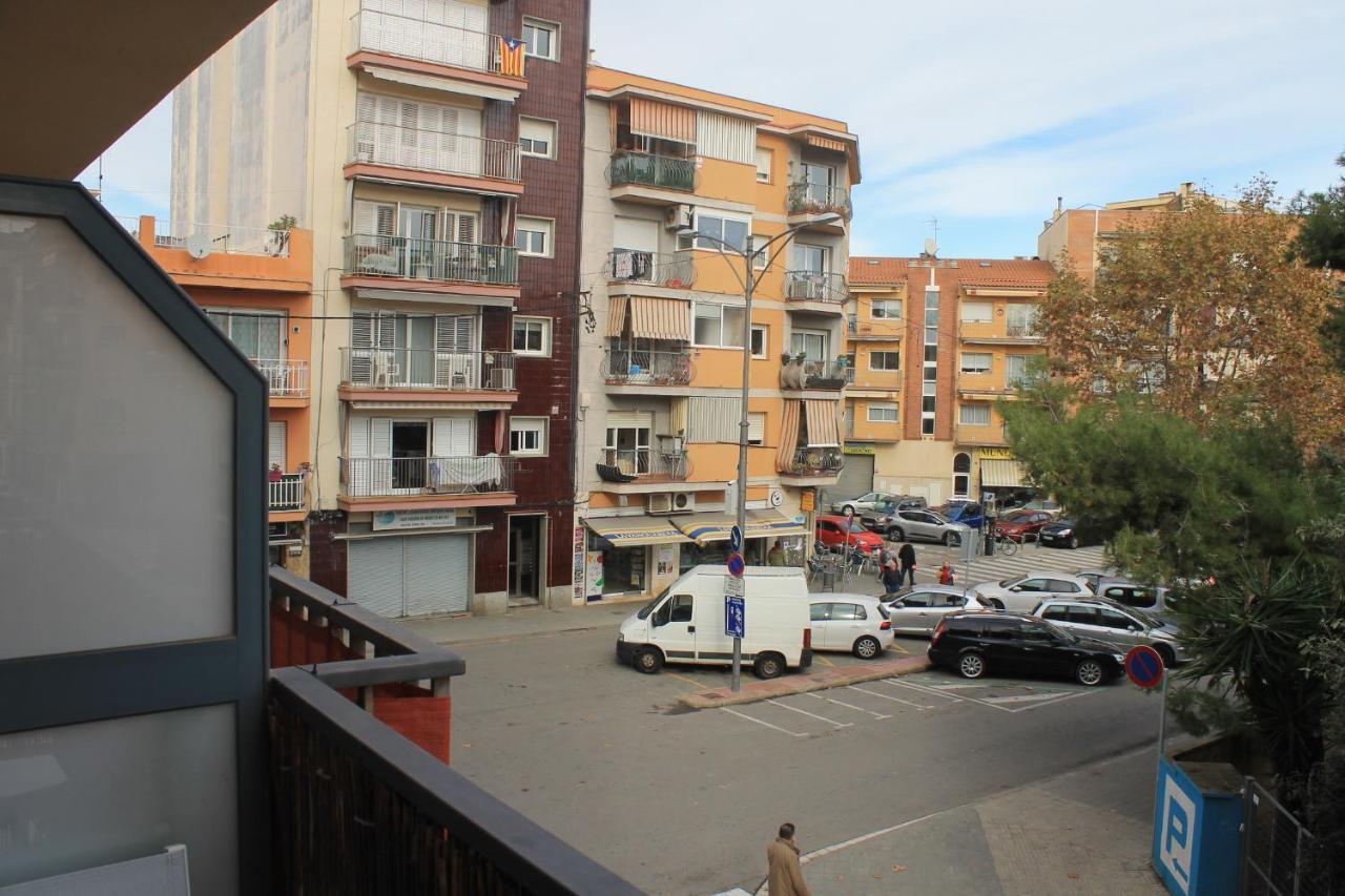 Apartamento Sofia Пинеда де Мар Екстериор снимка