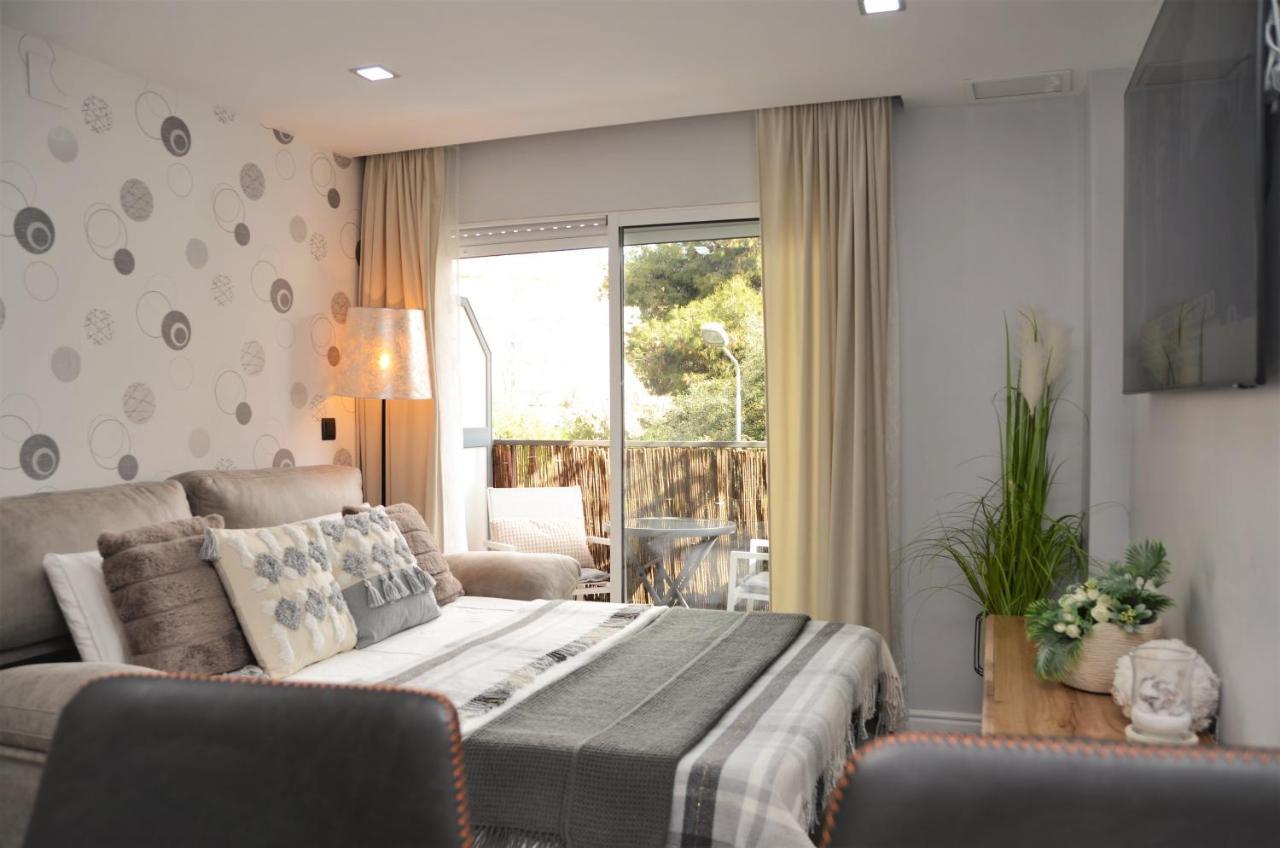 Apartamento Sofia Пинеда де Мар Екстериор снимка