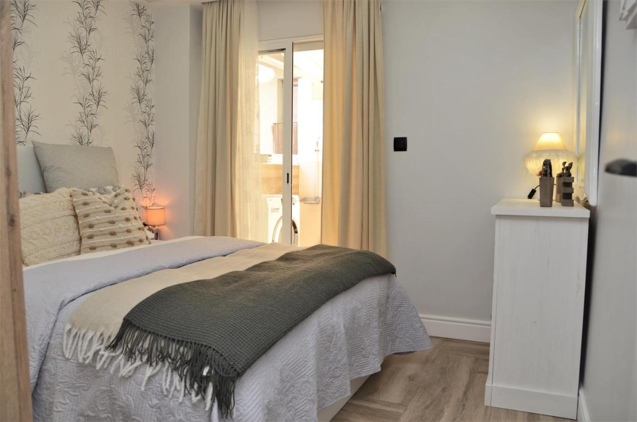 Apartamento Sofia Пинеда де Мар Екстериор снимка