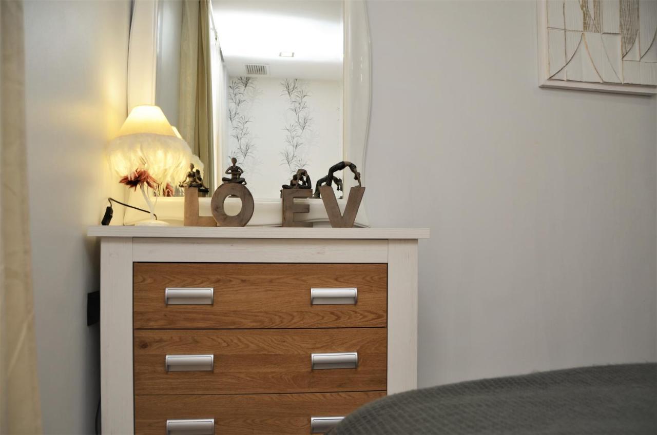 Apartamento Sofia Пинеда де Мар Екстериор снимка