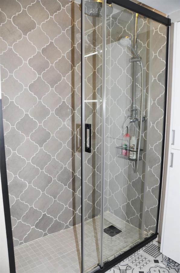 Apartamento Sofia Пинеда де Мар Екстериор снимка